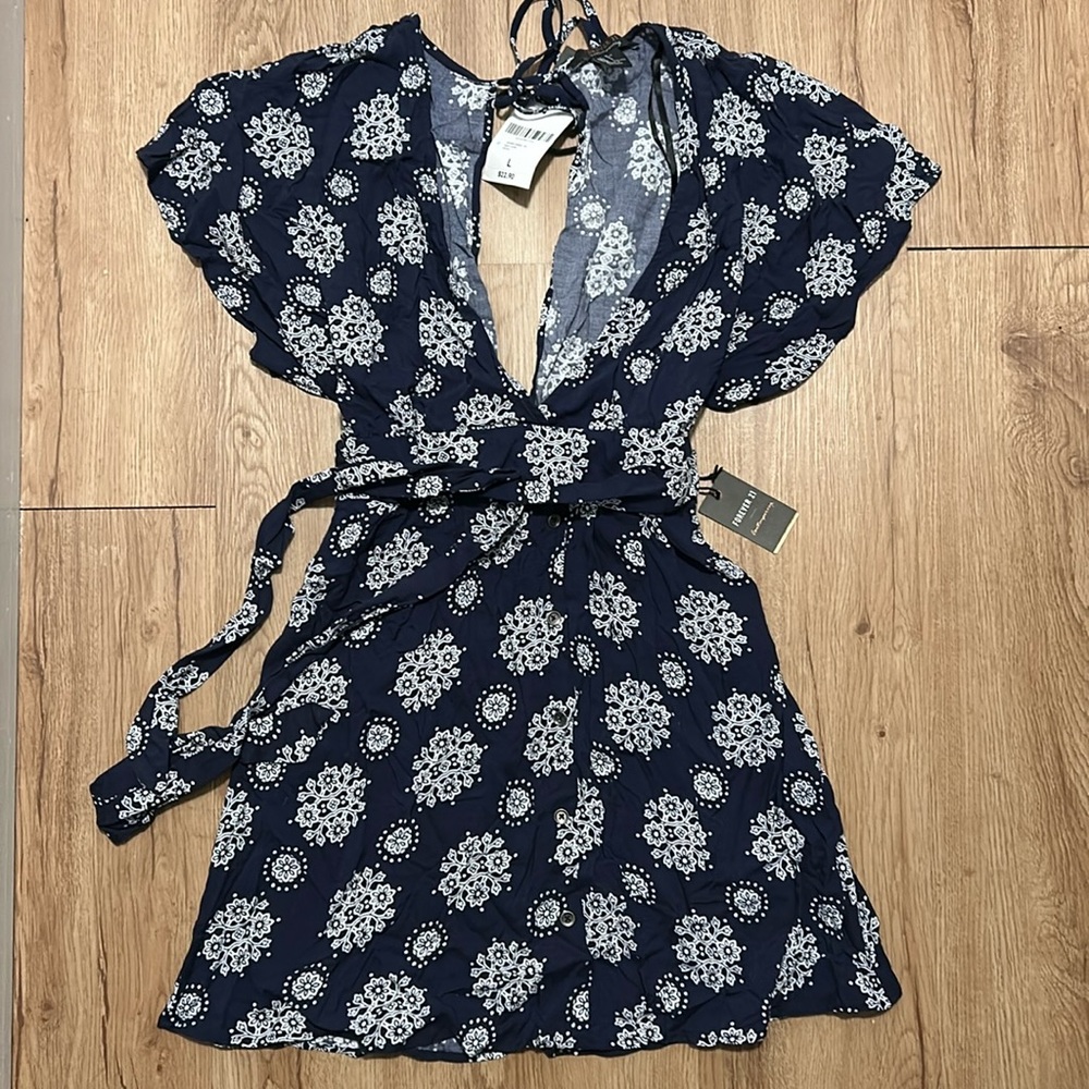NWT Size Large Forever 21 Dress